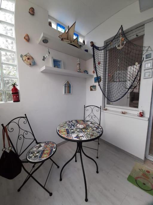 Appartement Ambos Mundos à Quartu SantʼElena Extérieur photo