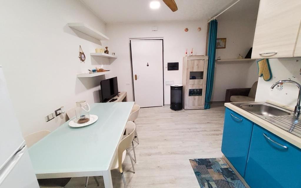 Appartement Ambos Mundos à Quartu SantʼElena Extérieur photo